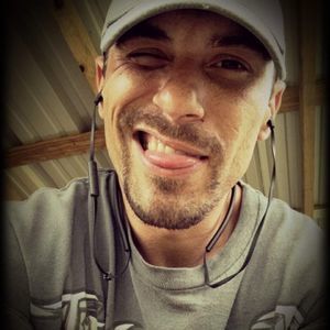 Meet your Posher, Eric